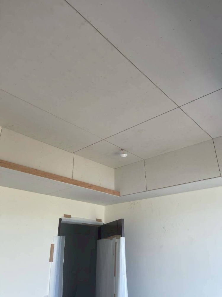 2高雄室內設計-防火矽酸鈣板天花板封頂.jpg